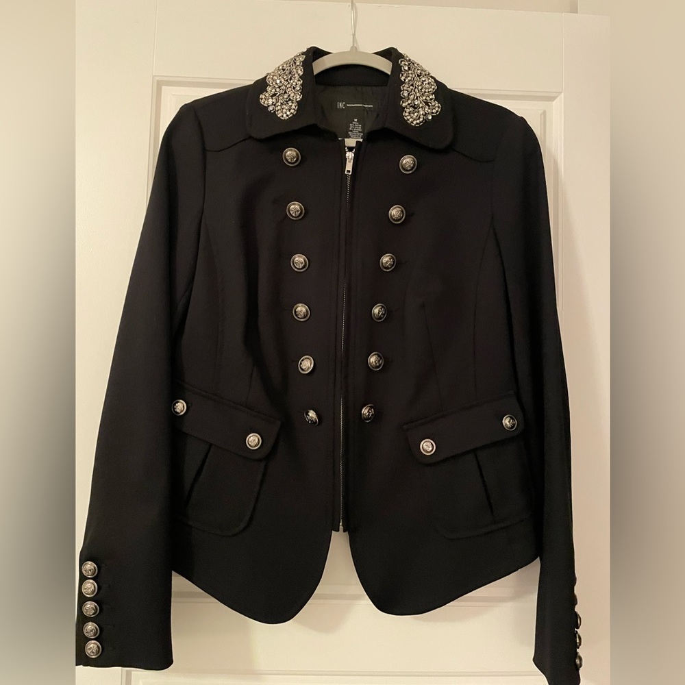 Jacket, INC International
